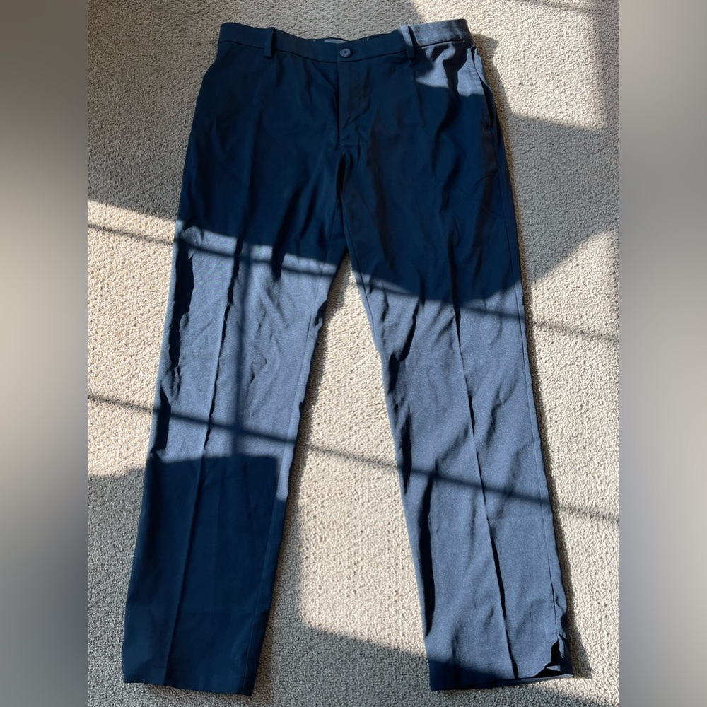 Men’s Nike standard fit pants